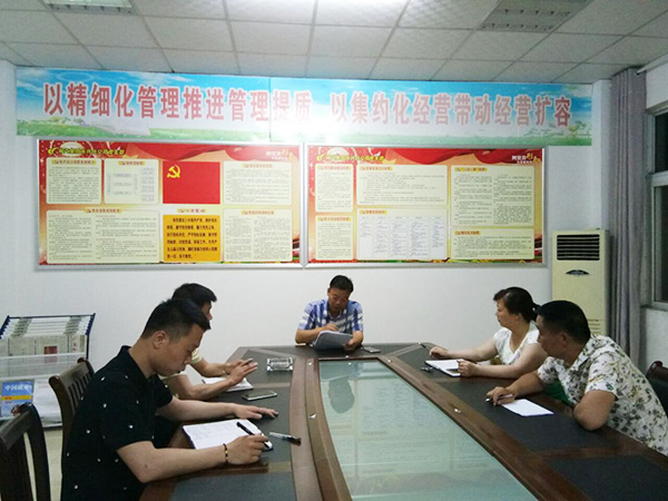 郴汽集團永興分公司，全面?zhèn)鋺?zhàn)“安全生產(chǎn)月”“安全生產(chǎn)萬里行”活動